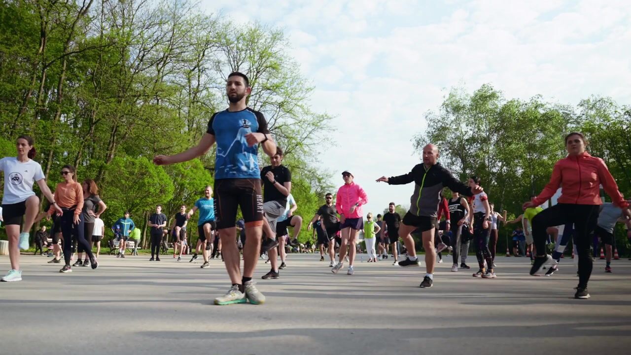 5 KM RUN - Testimonial — 1 — video still 2