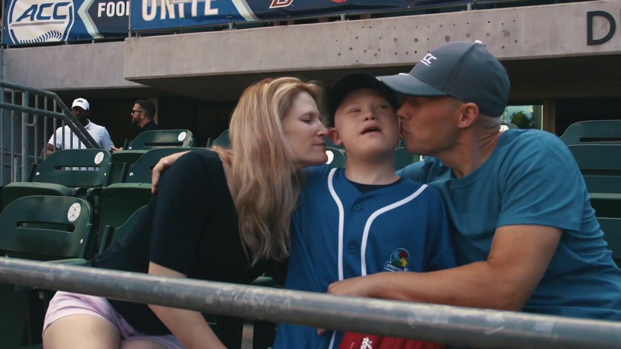 Dream on 3 Henry Lamb — video still 4