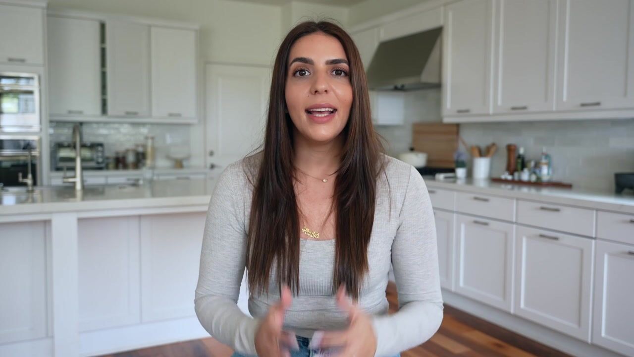 What Causes PCOS & How to Reverse Symptoms — video still 2